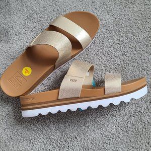 REEF Cushion Vista Hi platform sandal